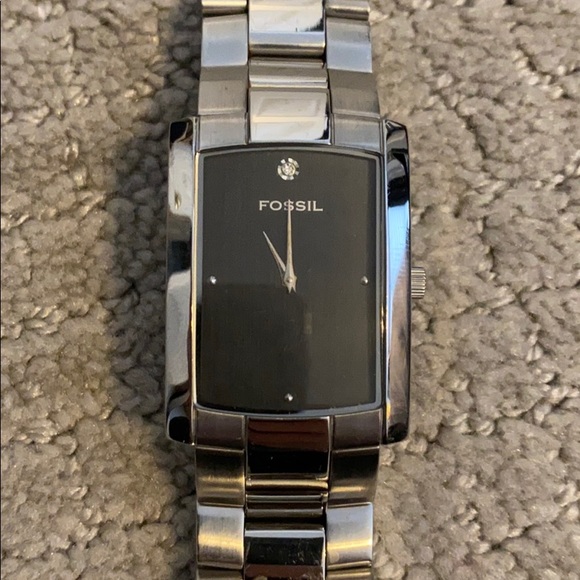 Fossil watch with diamond accent - Picture 2 of 2